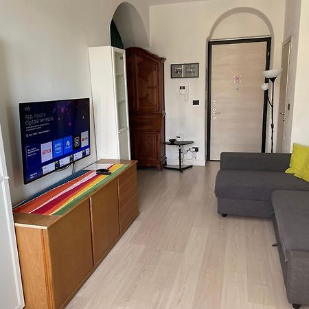 Un Piano Sotto Arturo Leilighet Torino Eksteriør bilde